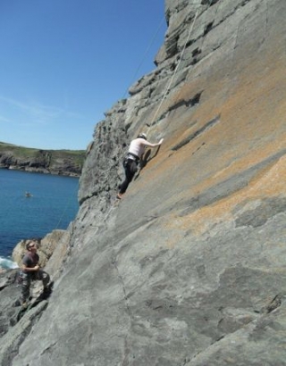  White Wall Caerfai